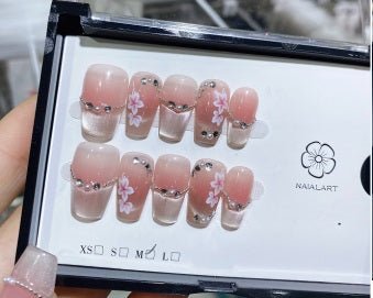 Luxury Handmade Art Adult Finger Nail D211 - Sein Nails Wholesale