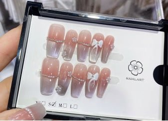 Luxury Handmade Art Adult Finger Nail D240 - Sein Nails Wholesale