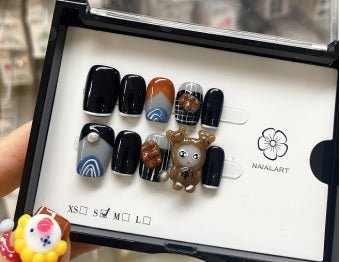 Luxury Handmade Art Children Finger Nail D28F55 - Sein Nails Wholesale